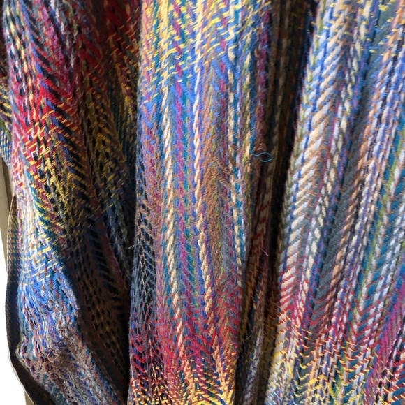 Soft Surroundings Cotton Rainbow Knit Fringe Shawl Cover Up Missy One Size‎ - Picture 5 of 6